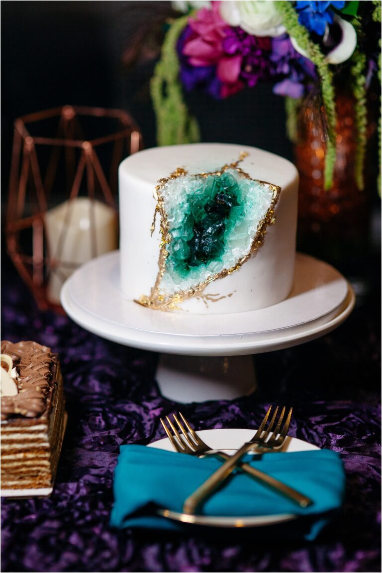 Geode wedding cakes