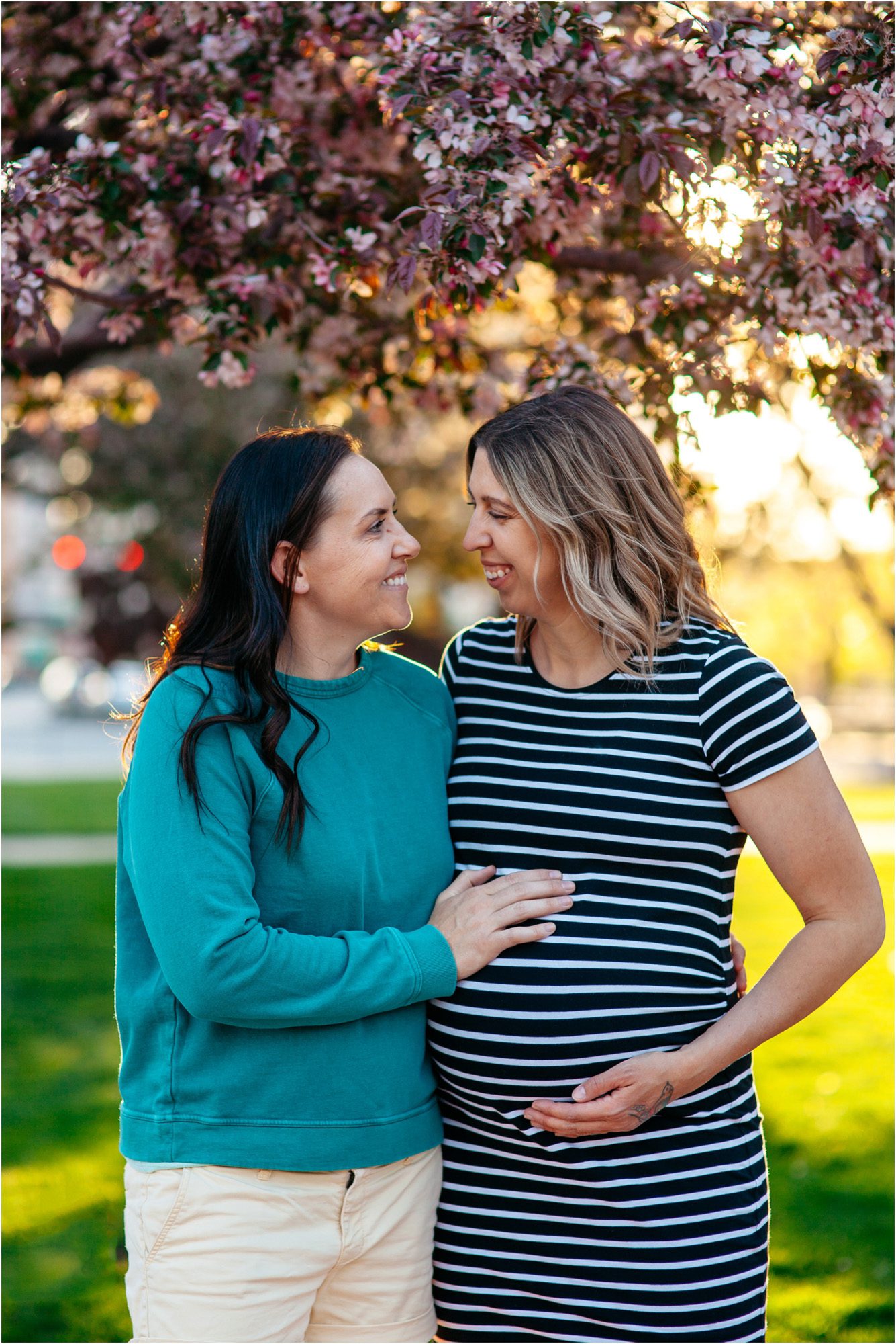 Downtown Denver maternity photos