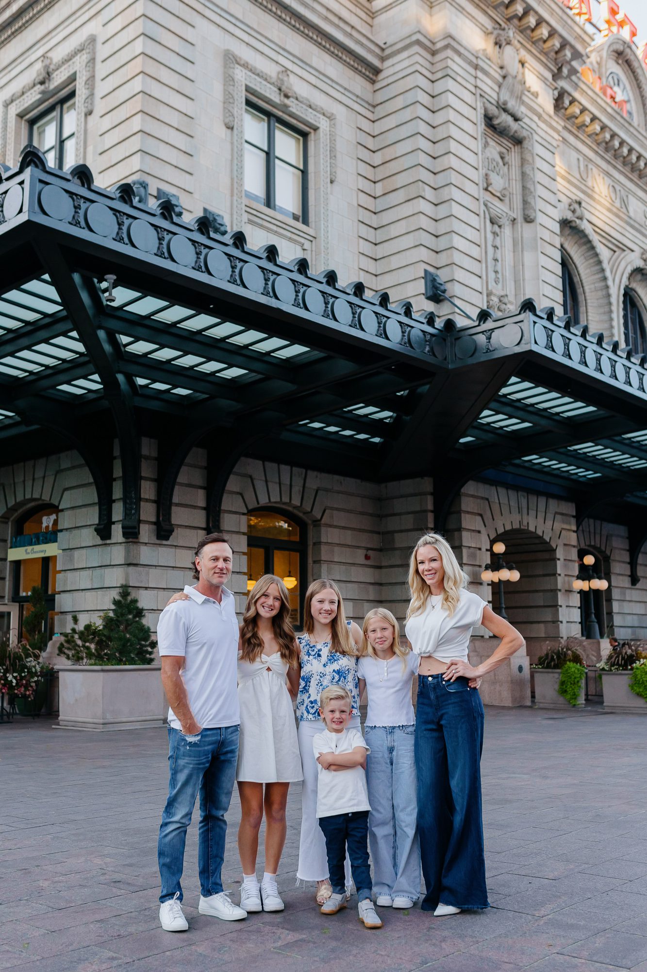 Family photo clients posing for Denver fall mini session