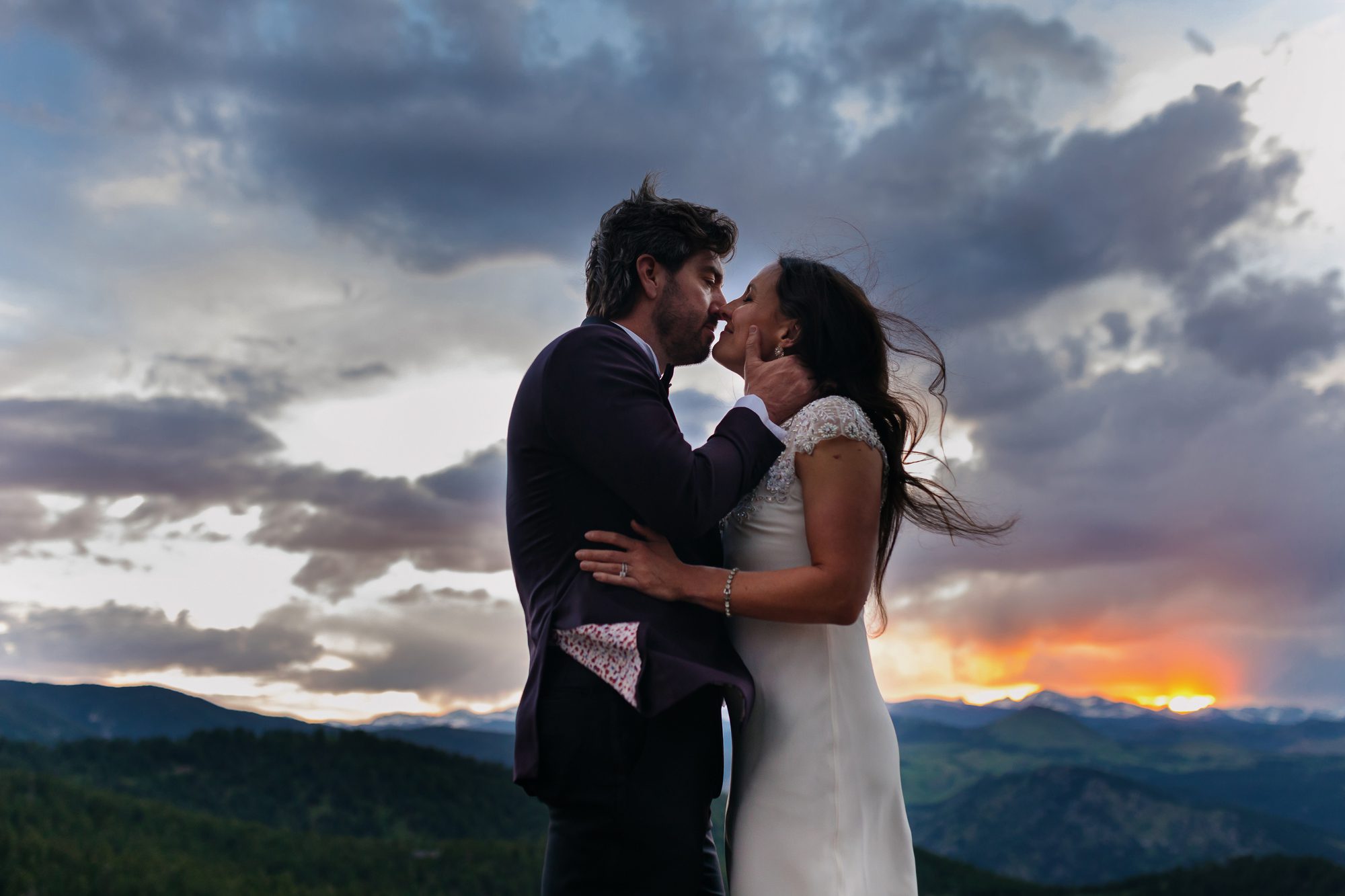 Outdoor Boulder elopement photos with mountains